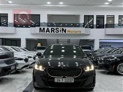 بی ئێم دەبڵیو سیریەس 5